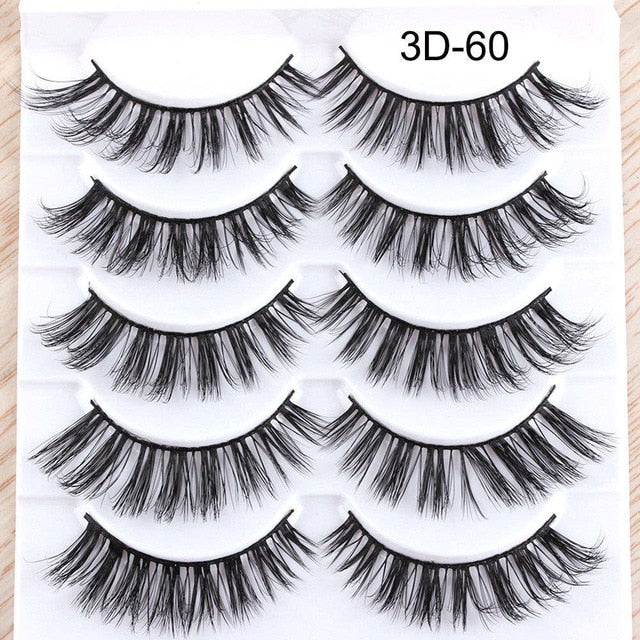 Eyelashes 5Pcs 3D imitation hairs false eyelashes naturally extend small bunches of fluffy eyelashes.